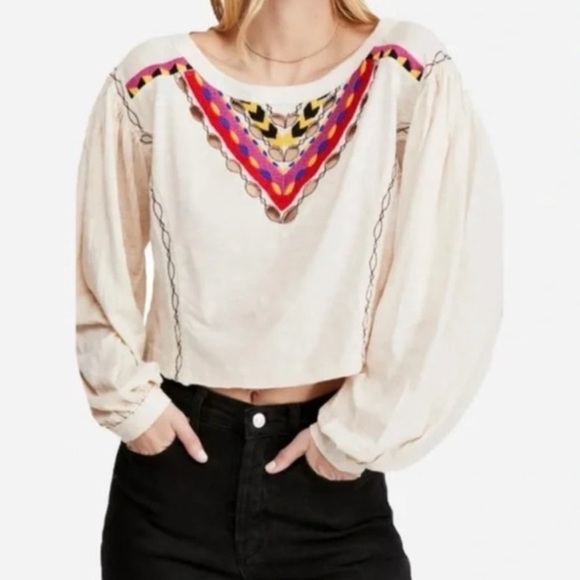 FREE PEOPLE Hand me Down Boho
Cropped Top Size S - Picture 4 of 7